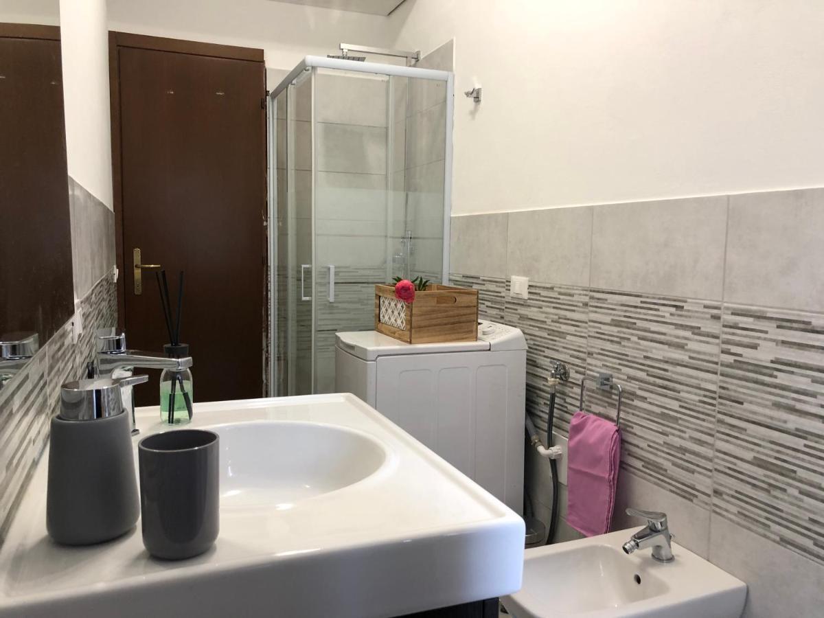 Ampio Bilocale A Milano Apartment Exterior foto